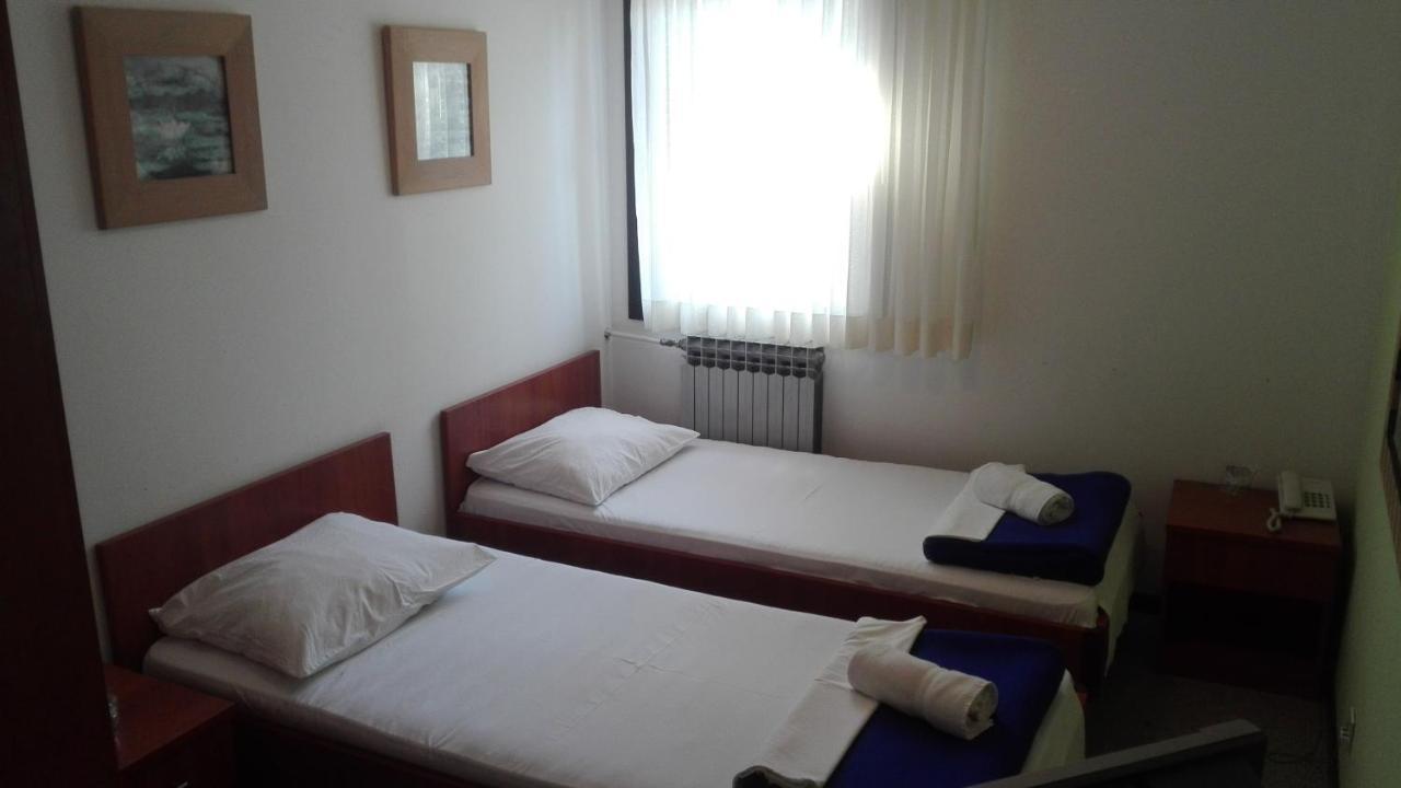 Hotel Park Visici Exterior photo